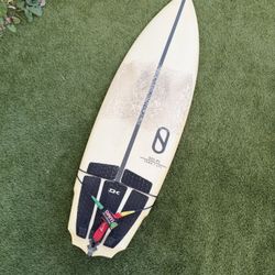 Tomo Sci-Fi 5'9ft Surfboard