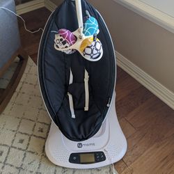 4moms Mamaroo Multi-motion Baby Swing