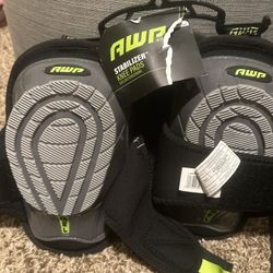 Knee pads 