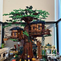 Lego Tree house