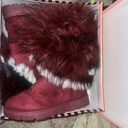 Fur Boots NEW