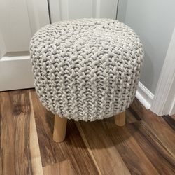 Knitted Pouf Stool