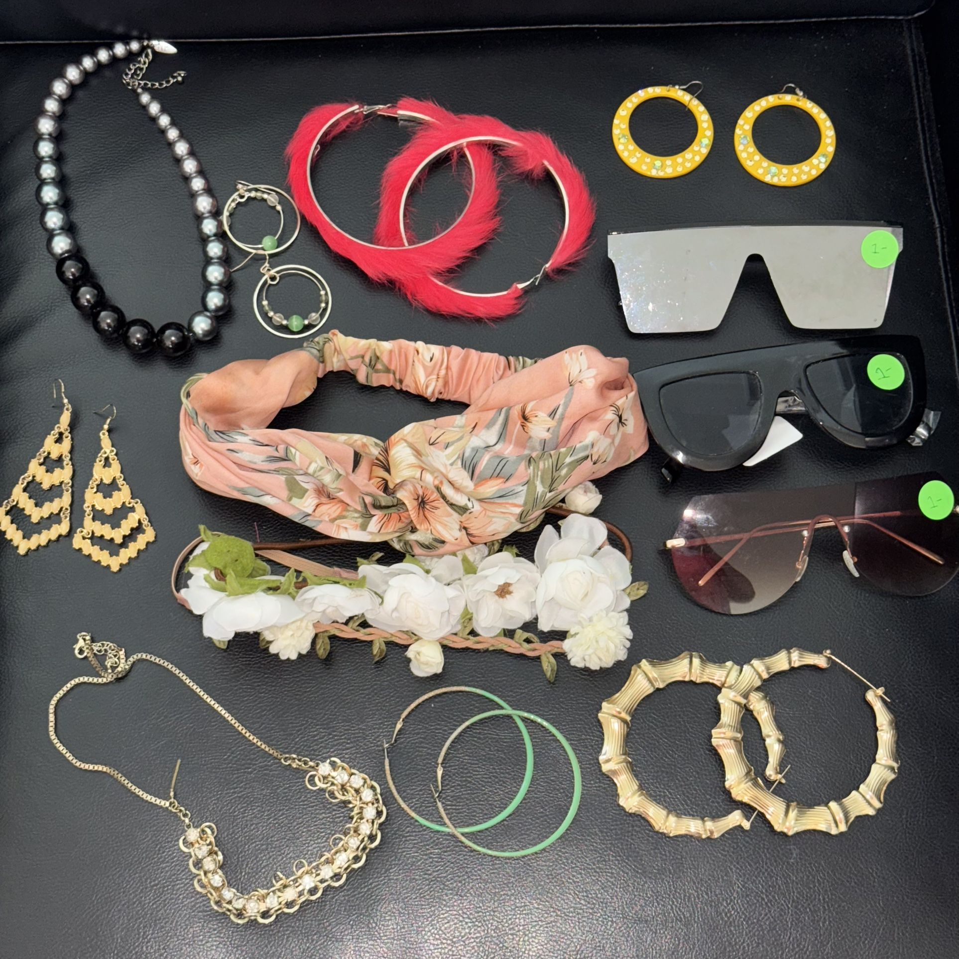 Accessory's jewelry & headbands & sunglasses