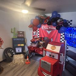 CARS LIGHTNING MCQUEEN BIRTHDAY 