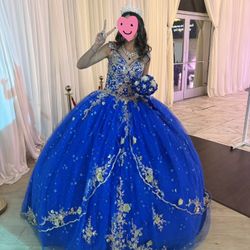 Vestido para quinceañera  O sweet 16 dress 