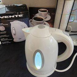 White Electric Kettle, Hot Water, Heater 1.7 Liter - BPA Free Fast Boiling Cordless Water Warmer - Auto Shut Off Instant Water Boiler for Coffee & Tea