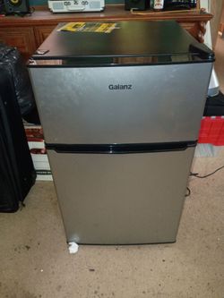 A Galanz freezer refrigerator