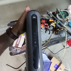 Motorola MB8600 Modem