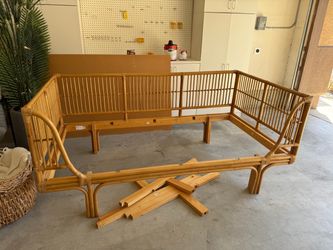 Free twin bedframe