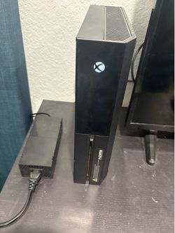 Xbox One black