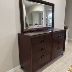 Full Modern Bedroom Furniture Set (His/Hers)
