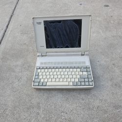 Opas OLD COMPUTER, Toshiba Satellite T1850C