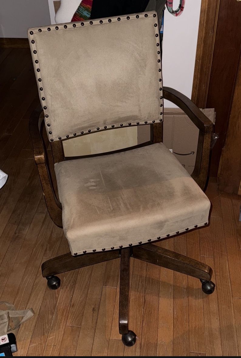 Free Desk Chair 