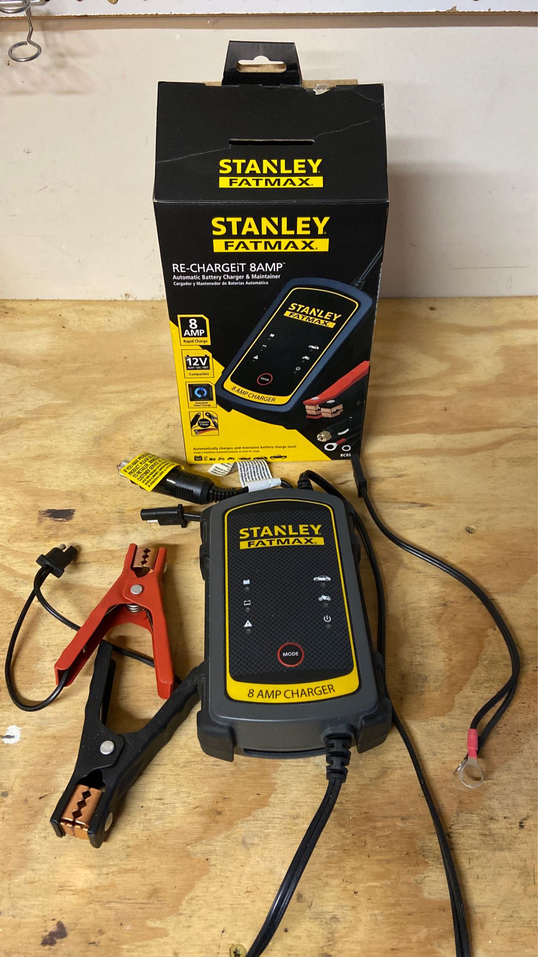 Stanley Fatmax Battery Charger and Maintainer