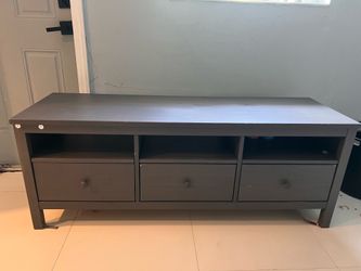 TV Stand / cabinet
