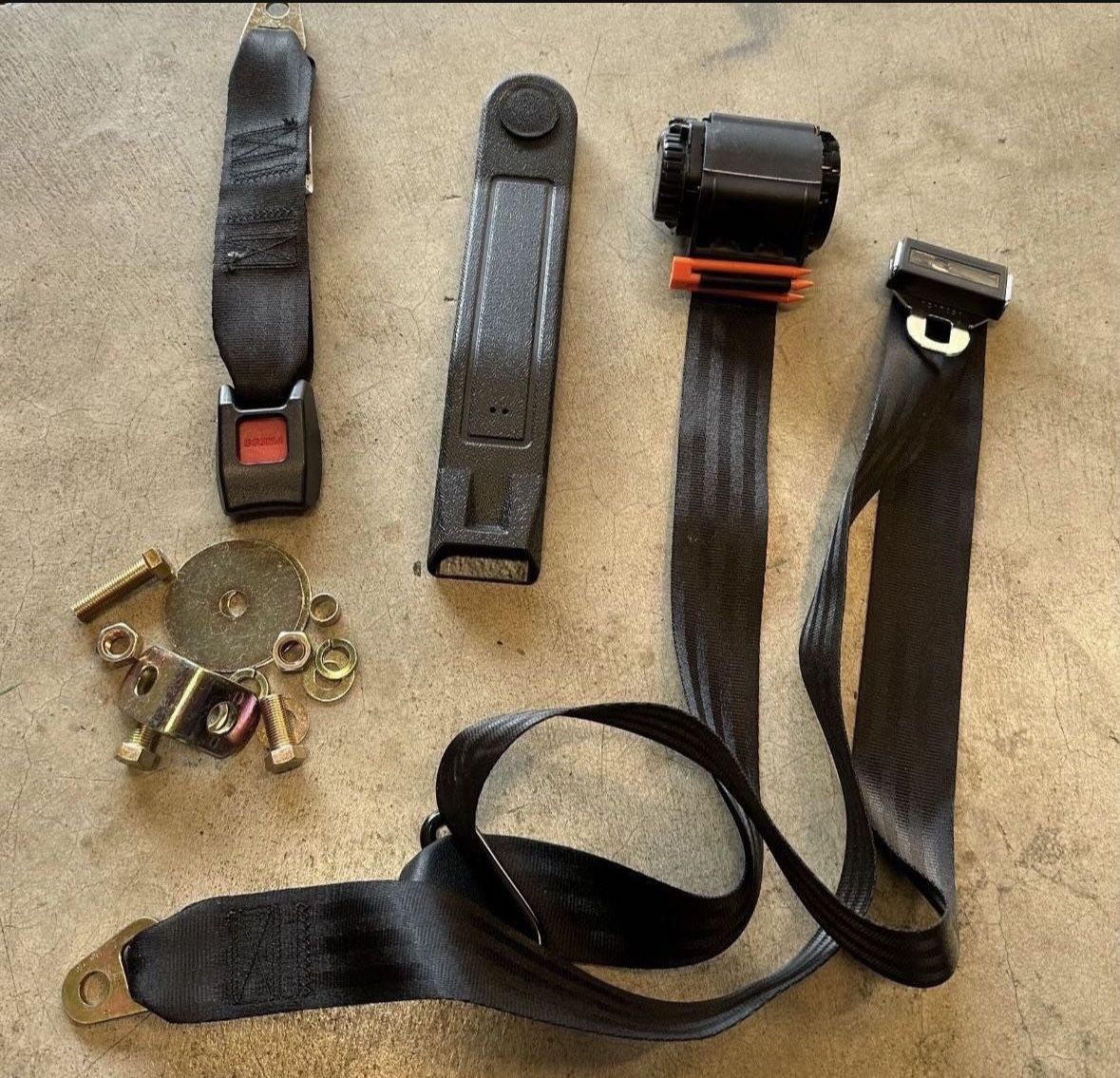 95 Jeep Wrangler Seat Belt Brand New 