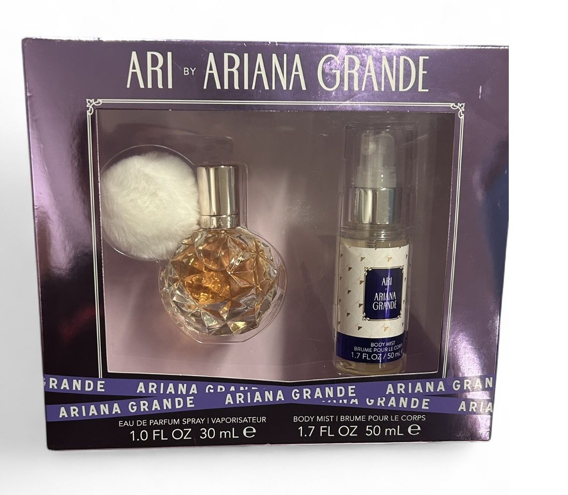 Ariana Grande Eau de Parfum and Body Mist Set - Purple and Gold NWOT NOT OPENED!
