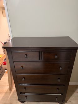 Drawer dresser