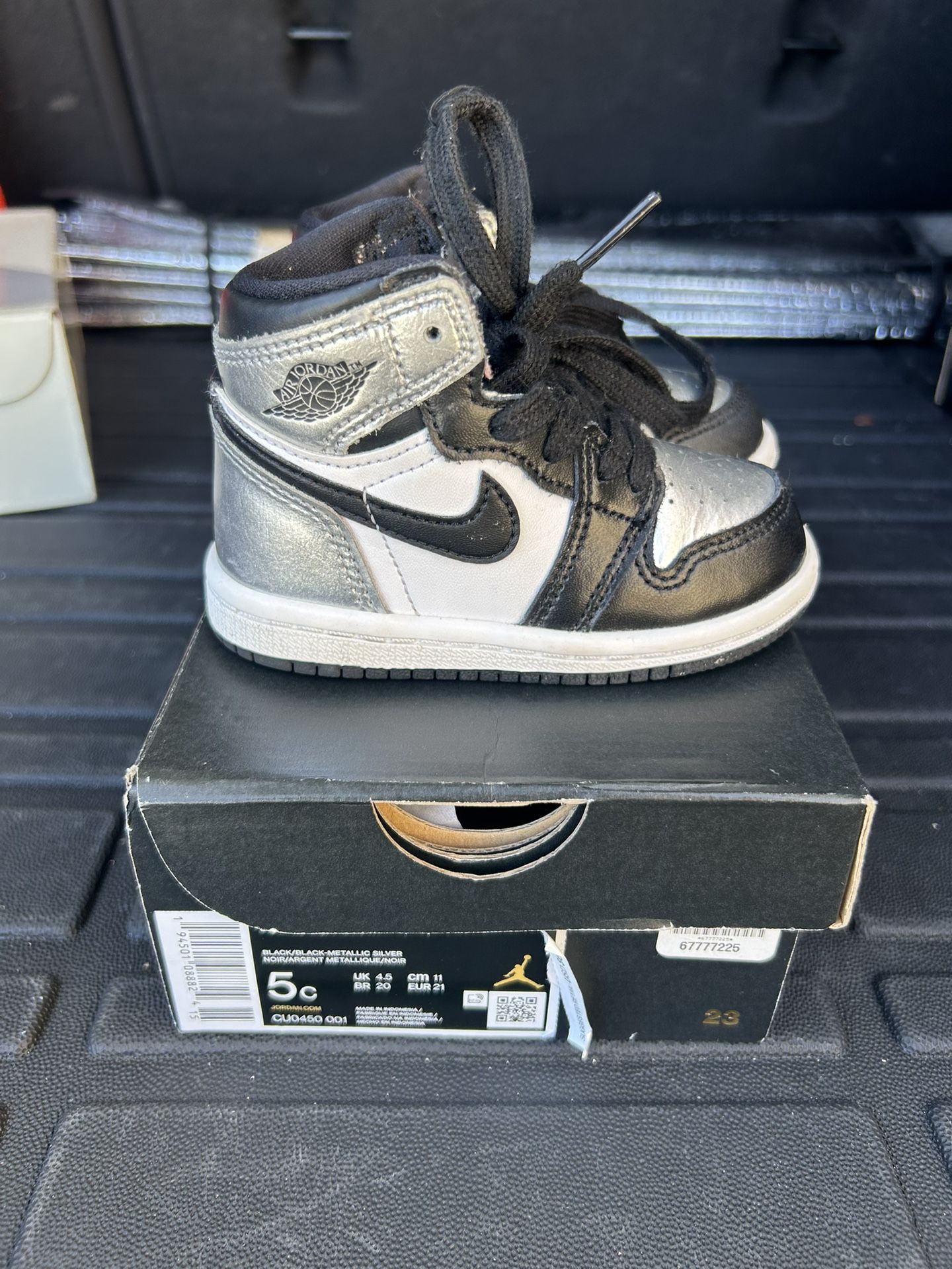 Infant Jordan 1