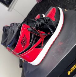 Air Jordan 1 Patent Leather Bred Sneakers
