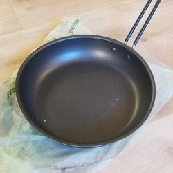 Lightweight Foldable Camping Nonstick Pan / Skillet