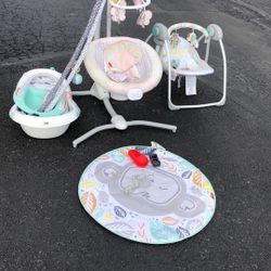 Good condition baby stuff
