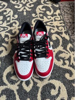 Air Jordan 1 Low “Chicago Red” – Men’s Size 11