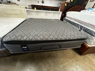 SEALY PILLOW TOP MATTRESS FIRM