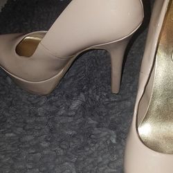 Jessica Simpson Nude Heels Pumps size 7