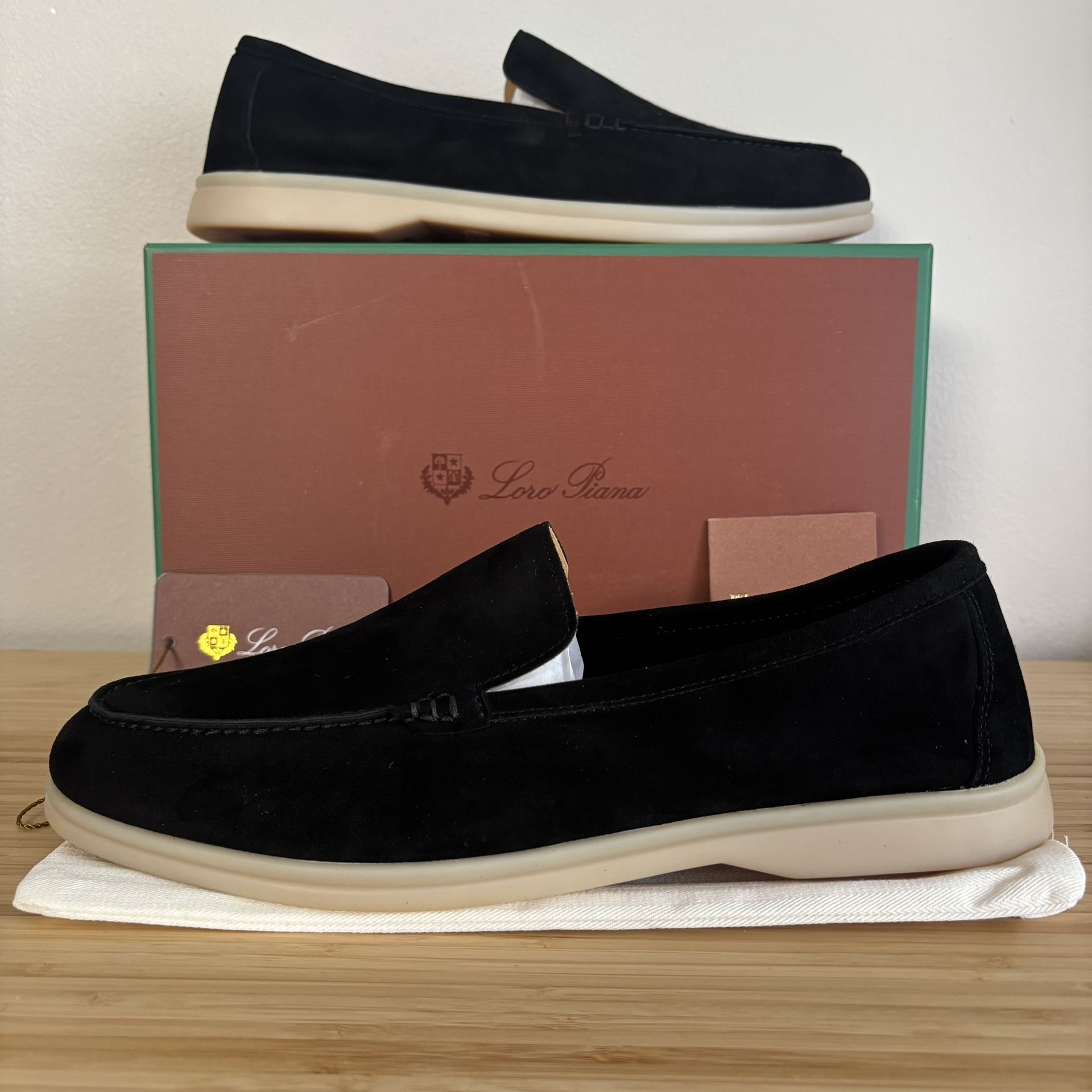 Loro Piana Italy 🇮🇹 men’s Loafers Size 43/44/45