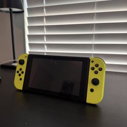 Nintendo Switch 