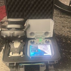 Dji Mini Pro 4 Plus With Goggles 3 & Rc Motion 3