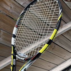 Babolat Aeropro Drive + Plus Grip 4 5/8 Tennis Racket