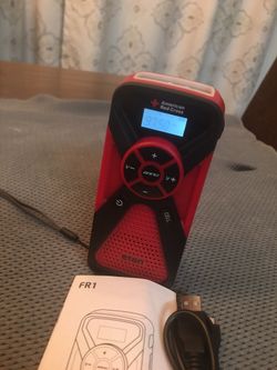 Eton ARCFR1WXR American Red Cross FR1 Multipowered Radio, Charger and Flashlight