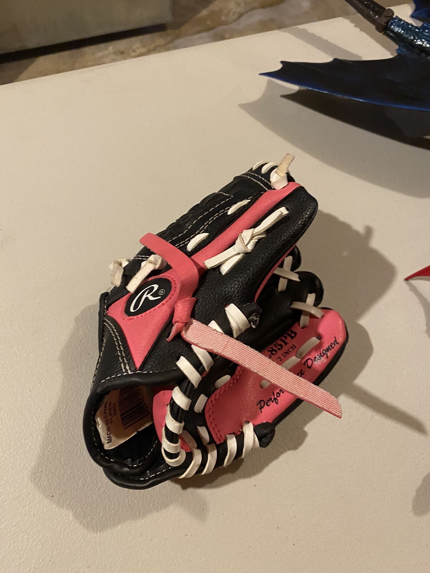 Toddler Tball Glove 8 1/2”