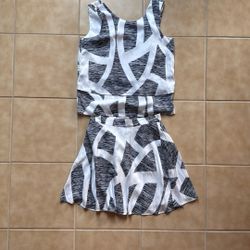 A I X Chic 2-Piece Set – Size M Top / S Skirt A