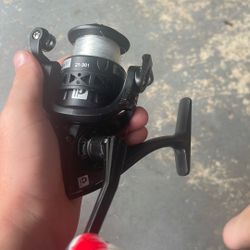 Fishing Reel Brand New 25