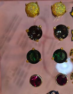 4 pairs of Kate Spade and Dkny earrings