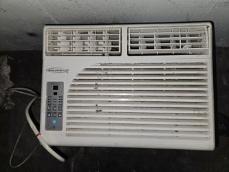 2 Window Air Conditioners