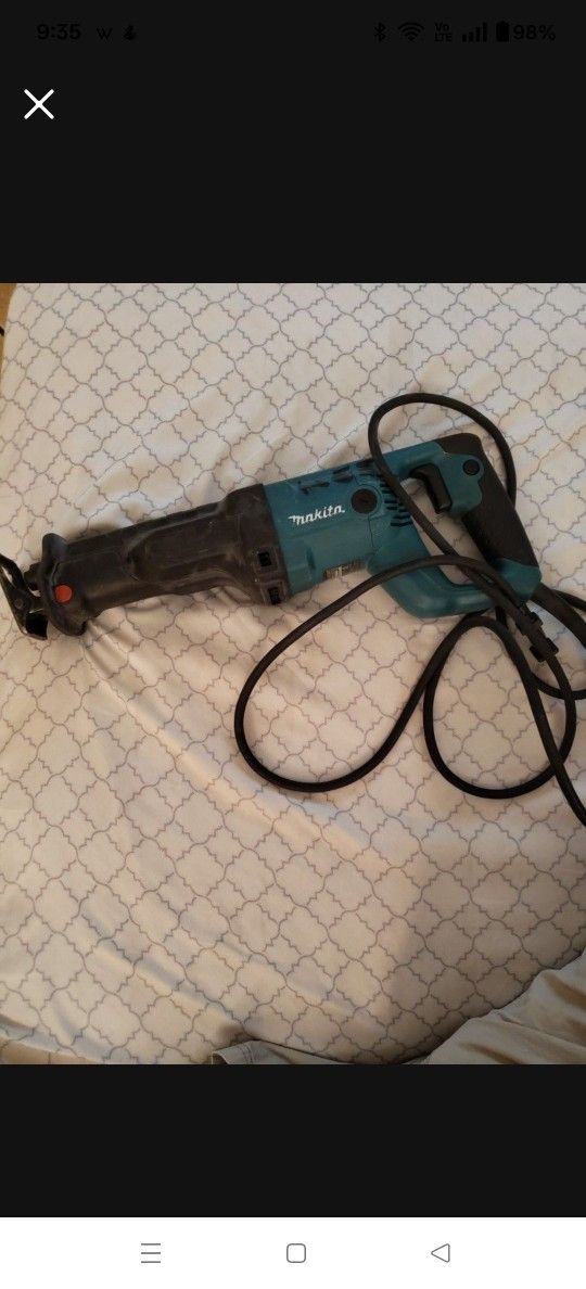 Makita Reciprocating Saw 11 Amp Corded Variable Speed