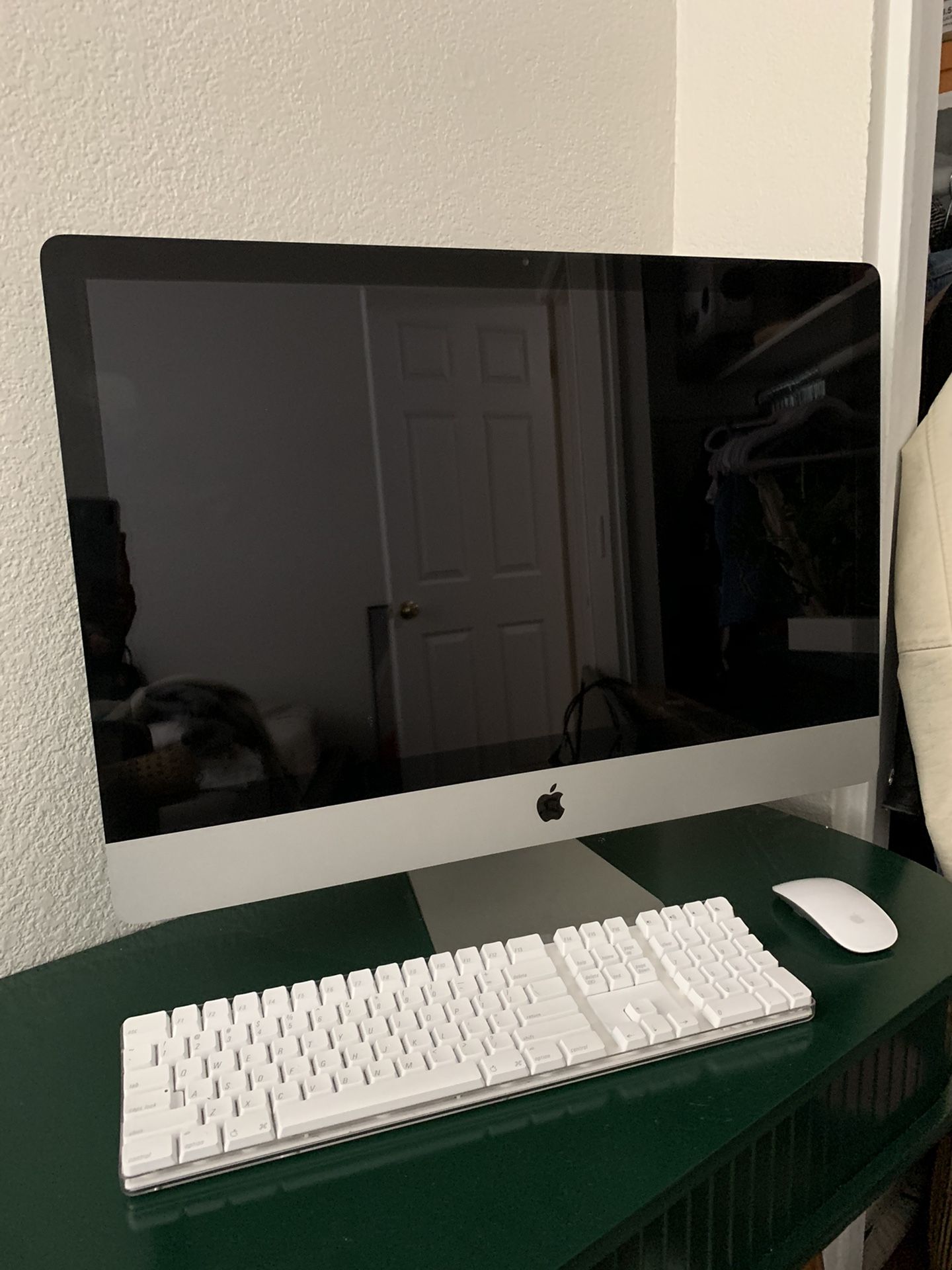 27” Apple iMac (2011)