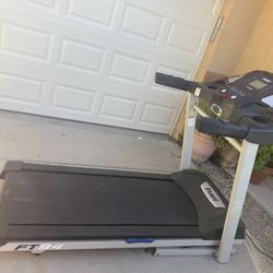 electric treadmill. Fuel FT94