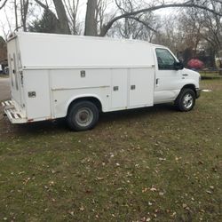 2012 HEAVY DUTY Truck