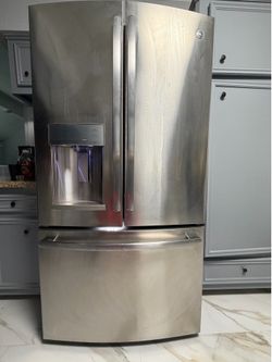 GE Energy Star 27.7cu.Ft.French Door Stainless Steel,3 door Refrigerator