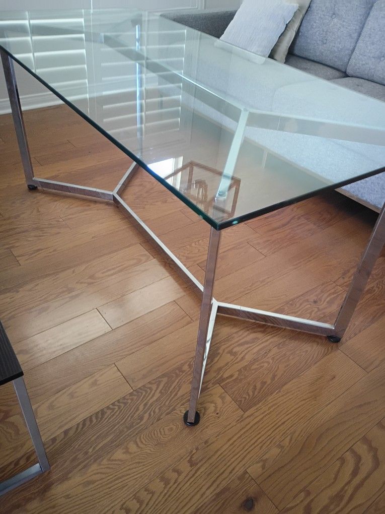 Glass Dining Table 