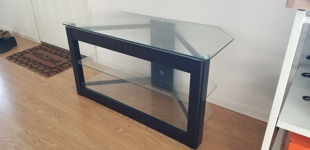 TV Stand (fits up to 50" TV)
