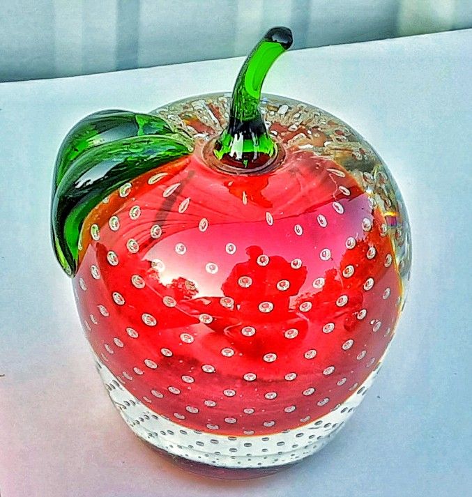 Big MCM controlled Bubble Art Glass Red Apple Paperweight 5" X 3"