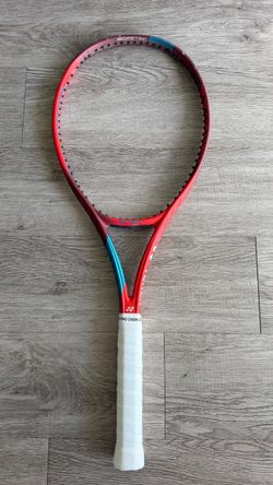 Yonex Vcore 95 | Gripsize 4 3/8 | Fair Condition