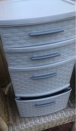 Plastic drawer area Dallas tx 75227