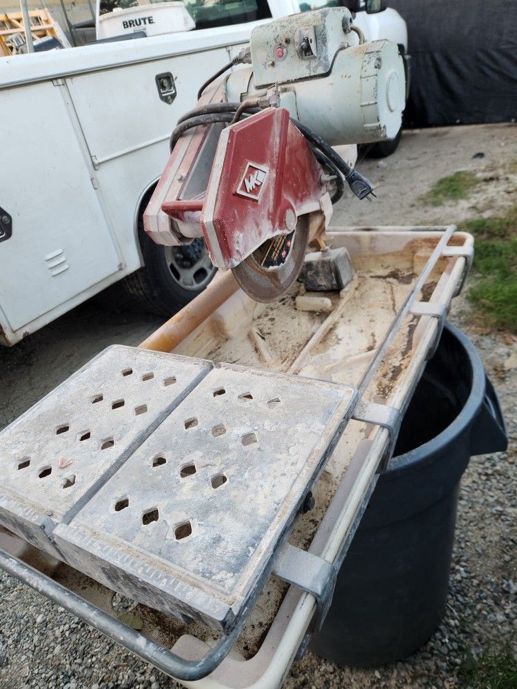 Tile Saw